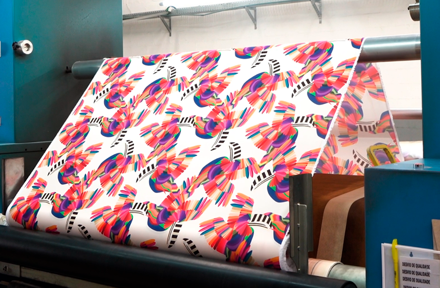 Tecido estampado PRANA.